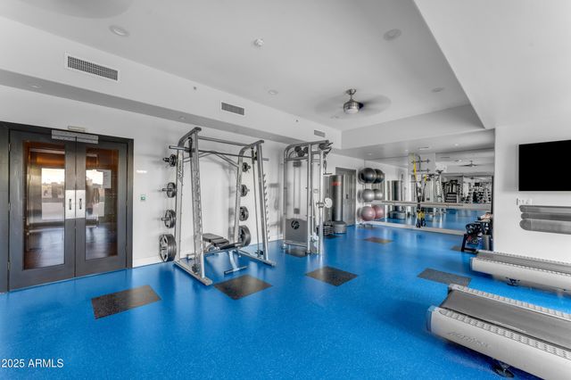 945 E PLAYA DEL NORTE Drive 5005, Tempe, AZ 85288