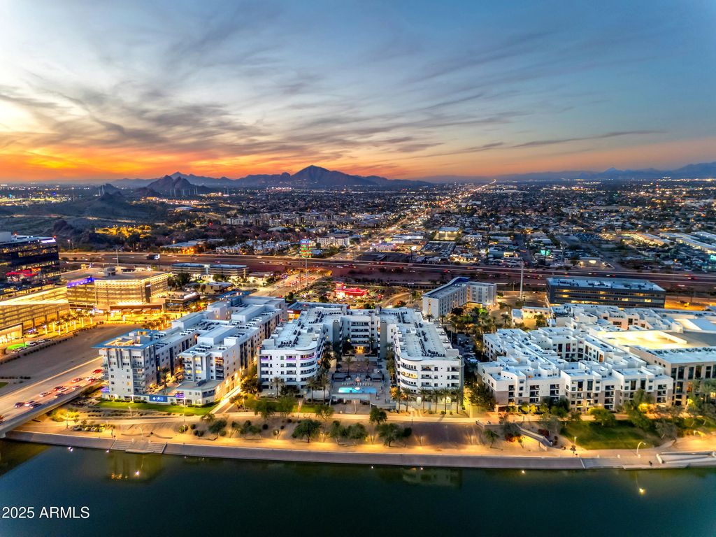 945 E PLAYA DEL NORTE Drive 5005, Tempe, AZ 85288