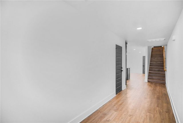 1102 Lockheed Street, Bentonville, AR 72712