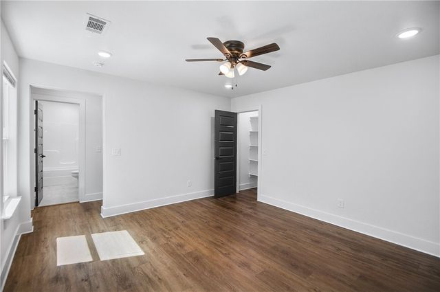 1102 Lockheed Street, Bentonville, AR 72712