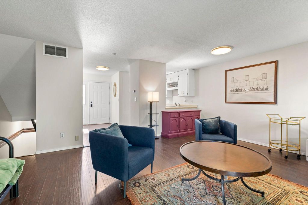 6652 Gretchen Lane N, Oakdale, MN 55128 — photo 5
