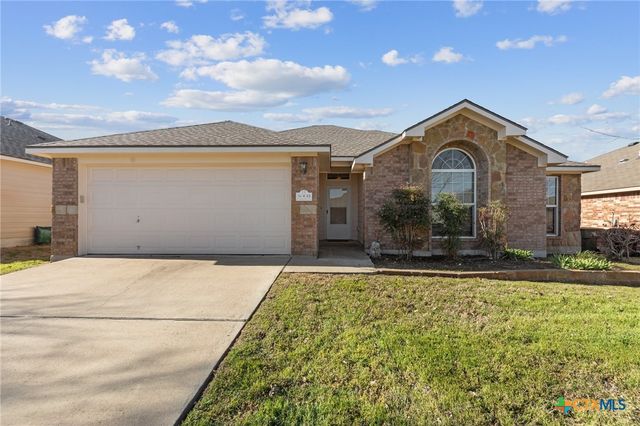 8003 Bridgepointe Drive, Temple, TX 76502