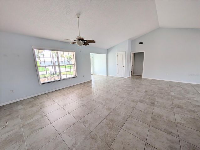 8707 51ST AVENUE W, Bradenton, FL 34210