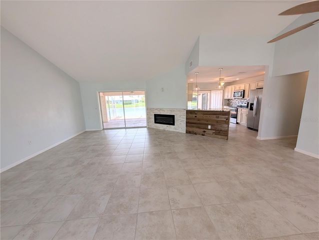8707 51ST AVENUE W, Bradenton, FL 34210