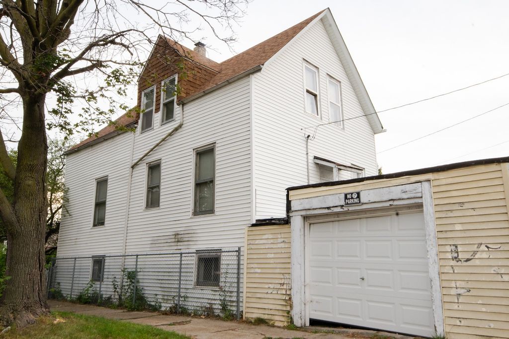 2270 N Monitor Avenue, Chicago, IL 60639 — exterior