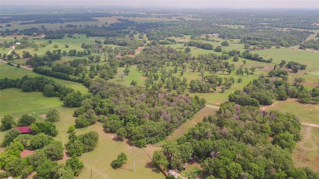 624 County Road 306, Rockdale, TX 76567