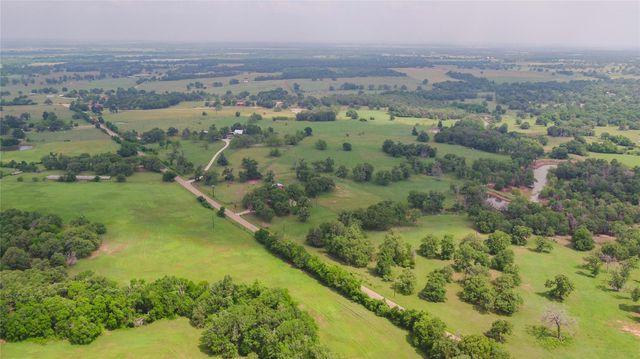 624 County Road 306, Rockdale, TX 76567