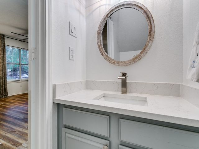 640 Blue Leaf Drive, Flower Mound, TX 75028
