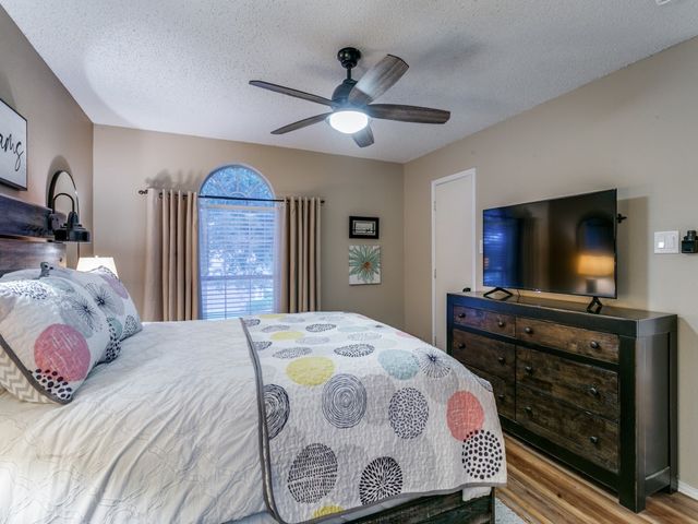 640 Blue Leaf Drive, Flower Mound, TX 75028
