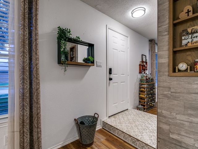 640 Blue Leaf Drive, Flower Mound, TX 75028