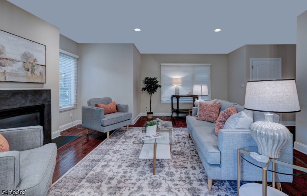 38 Eggers Ct, Summit City, NJ 07901 — photo 5