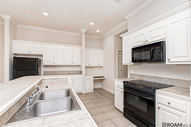 9015 Westlake Ave, Baton Rouge, LA 70810