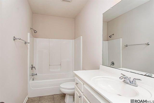 9015 Westlake Ave, Baton Rouge, LA 70810