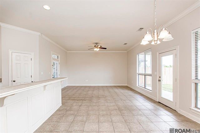 9015 Westlake Ave, Baton Rouge, LA 70810