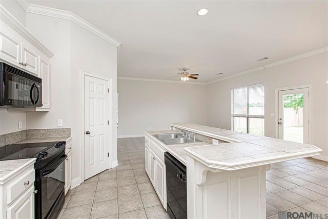 9015 Westlake Ave, Baton Rouge, LA 70810