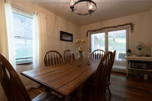 50 Mountaineer Heights Drive, Elkview, WV 25071