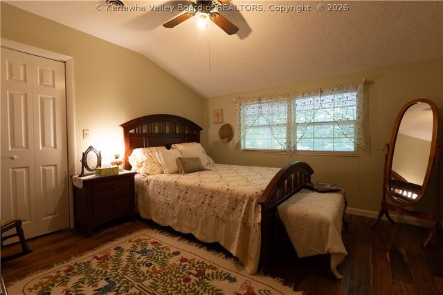 50 Mountaineer Heights Drive, Elkview, WV 25071