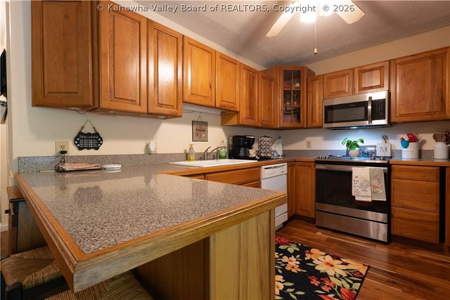 50 Mountaineer Heights Drive, Elkview, WV 25071