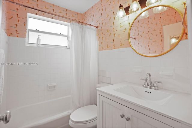 200 76th Street 56, Miami Beach, FL 33141