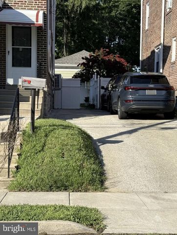 7 W COOKE AVE, Glenolden, PA 19036