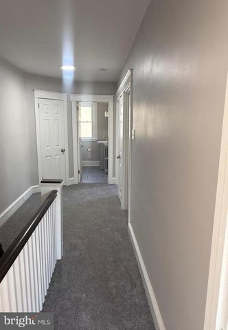 7 W COOKE AVE, Glenolden, PA 19036
