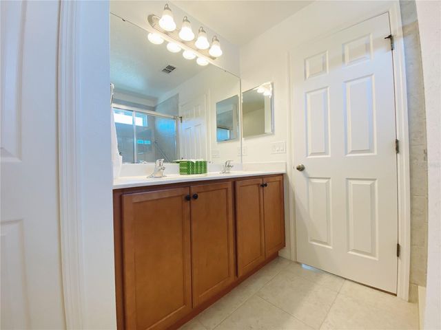 7996 EDGEWOOD FOREST DRIVE, Orlando, FL 32827