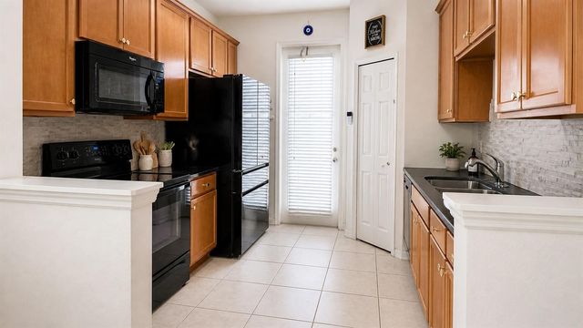 7996 EDGEWOOD FOREST DRIVE, Orlando, FL 32827