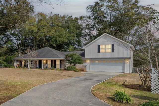 7170 Kali Oka Road, Saraland, AL 36571