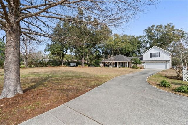 7170 Kali Oka Road, Saraland, AL 36571