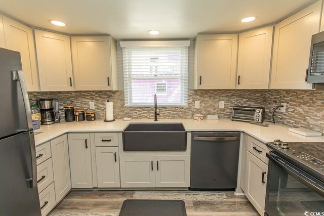 506 B Rosemary Ln., North Myrtle Beach, SC 29582