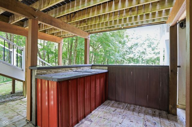 8820 Mud Creek Road, Indianapolis, IN 46256