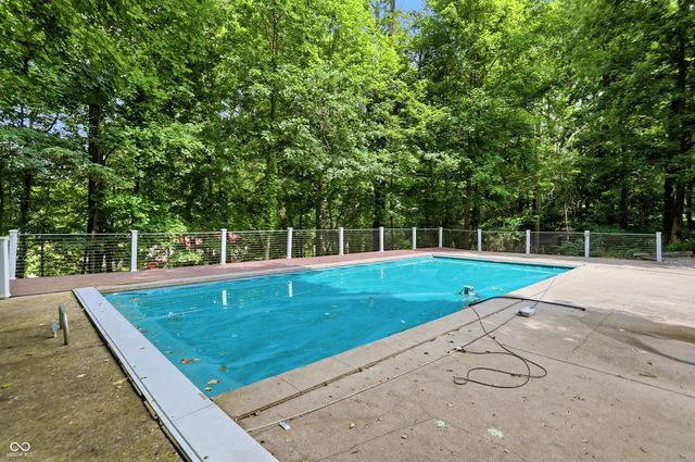 8820 Mud Creek Road, Indianapolis, IN 46256