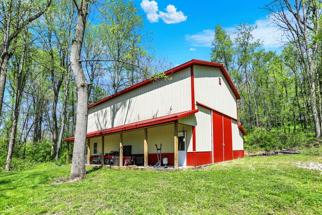 8820 Mud Creek Road, Indianapolis, IN 46256