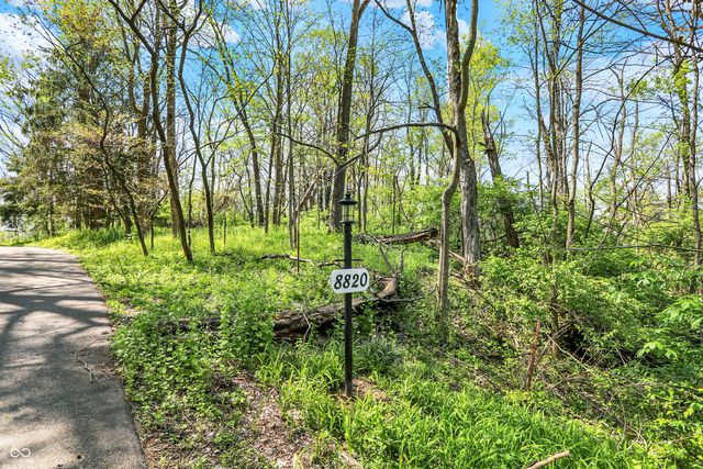 8820 Mud Creek Road, Indianapolis, IN 46256
