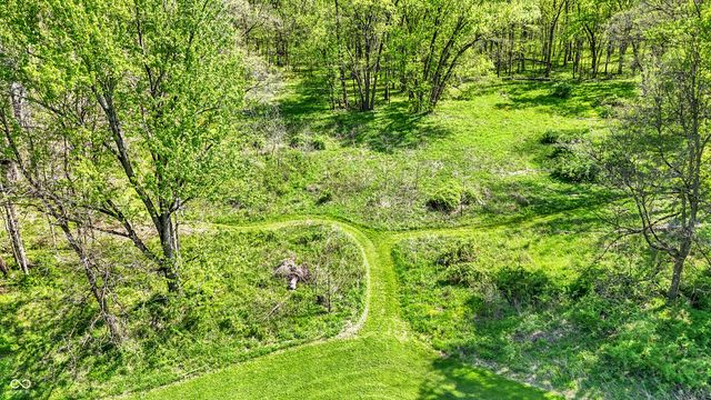 8820 Mud Creek Road, Indianapolis, IN 46256
