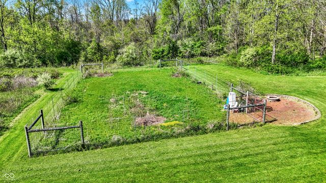 8820 Mud Creek Road, Indianapolis, IN 46256