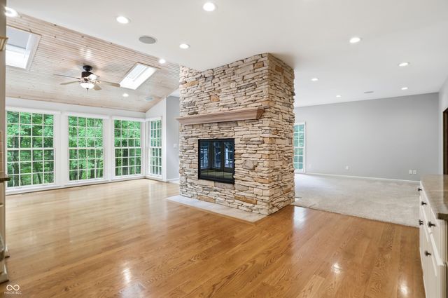 8820 Mud Creek Road, Indianapolis, IN 46256