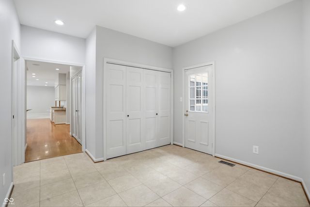 8820 Mud Creek Road, Indianapolis, IN 46256
