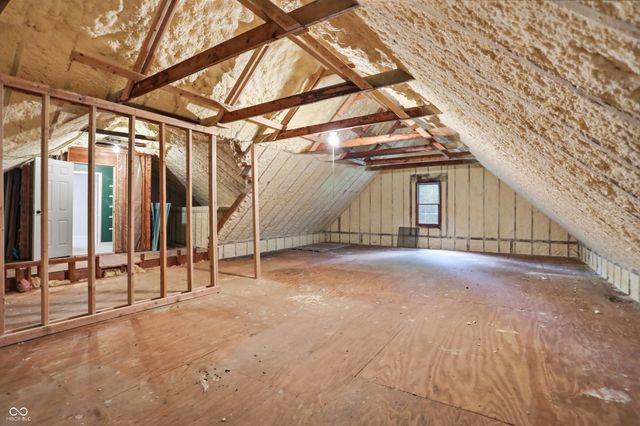 8820 Mud Creek Road, Indianapolis, IN 46256