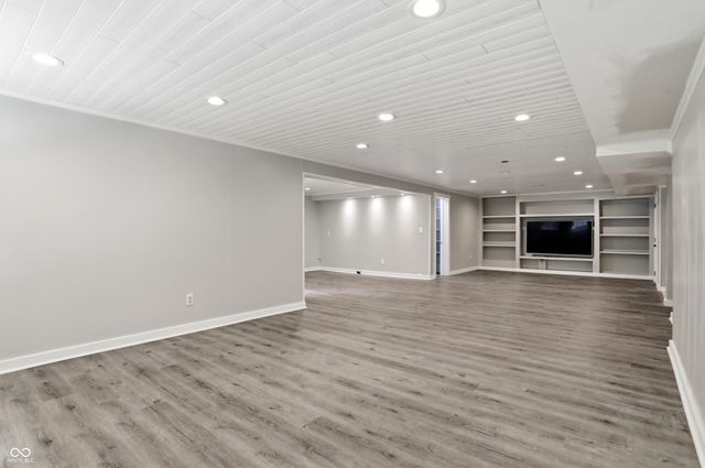 8820 Mud Creek Road, Indianapolis, IN 46256