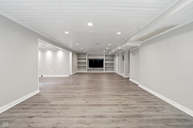 8820 Mud Creek Road, Indianapolis, IN 46256