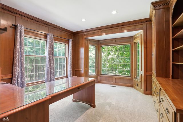 8820 Mud Creek Road, Indianapolis, IN 46256