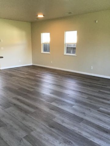 1963 Bonavista Way, Sacramento, CA 95832