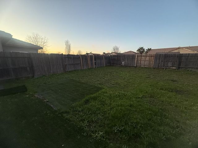 1963 Bonavista Way, Sacramento, CA 95832