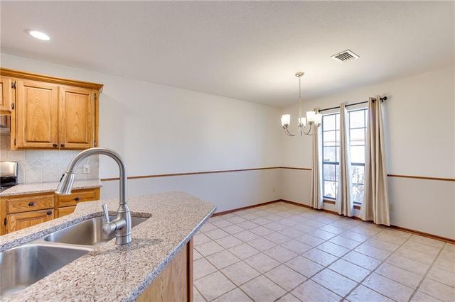 1205 SW 133rd Place, Oklahoma City, OK 73170
