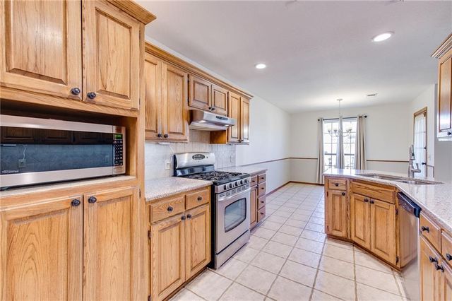1205 SW 133rd Place, Oklahoma City, OK 73170