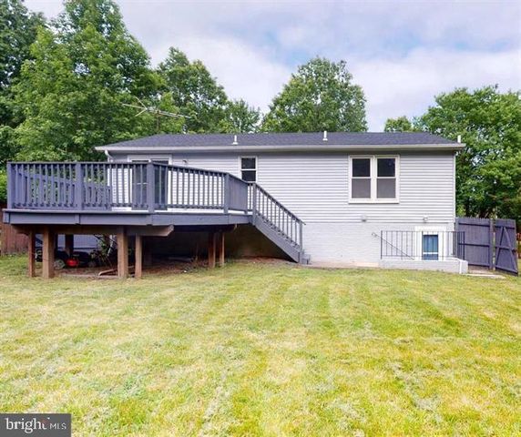 7103 AQUINAS AVE, Upper Marlboro, MD 20772