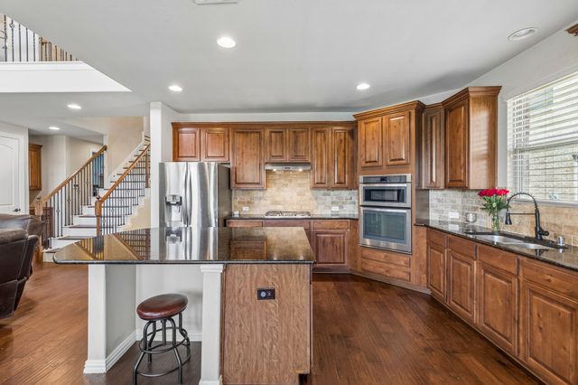 7258 Mirada, Grand Prairie, TX 75054
