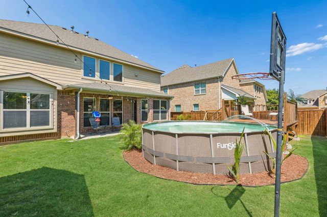 7258 Mirada, Grand Prairie, TX 75054