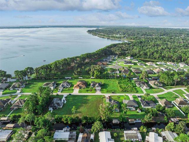 12045 EAGLE POINT COURT, Leesburg, FL 34788